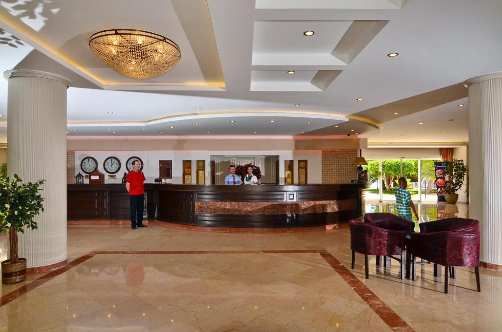 Royal Garden Hotell 5*